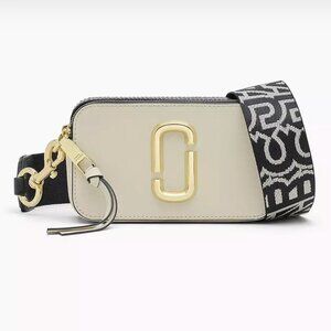 The Snapshot Marc Jacobs Crossbody Purse in Cloud White